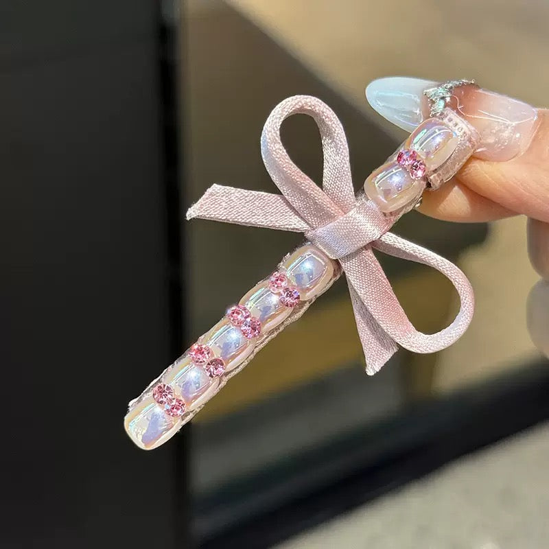 Pink crystal hair clip